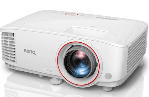 Projector short focus BenQ TH671ST