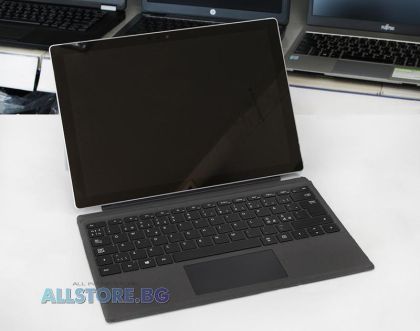 Microsoft Surface Pro (5th Gen) Model 1796, Intel Core i7, 8192MB LPDDR3, 256GB Onboard, Intel HD Graphics 615, 12.3" 2736x1824 3:2 , Preinstalled with Windows 10 Pro, Grade A