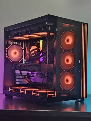 Ryzen 7-7800X3D/RTX 5070 12GB/SSD 1TB/RAM 32GB/ Геймърски компютър DarkReaper D8