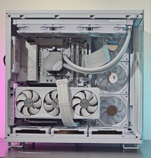RTX 5070/ Ryzen 7-7800X3D/ RAM 32GB/ SSD 1TB/ B850 Wi-Fi/  Геймърски компютър WhiteReaper S3