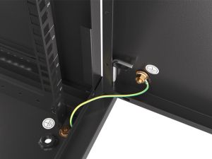 Комуникационен шкаф Lanberg rack cabinet 19" wall-mount 6U/600x450 for self-assembly with metal door black (flat pack)