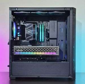 RX 9070 16GB/ Ryzen 7-7700 / RAM 32GB/ SSD 1TB/ 850W 80 Plus Gold / Геймърски компютър - Aorora S3
