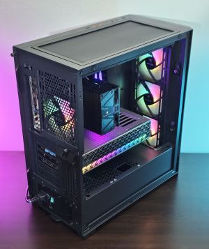 RX 9070 16GB/ Ryzen 7-7700 / RAM 32GB/ SSD 1TB/ 850W 80 Plus Gold / Геймърски компютър - Aorora S3