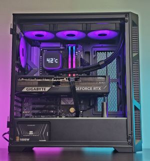 RTX 5090/ Ryzen 7-9800X3D/ RAM 32GB/ SSD 1TB/ Водно/ Windows 11 Pro/ Геймърски компютър Dark Reaper DRBEST1