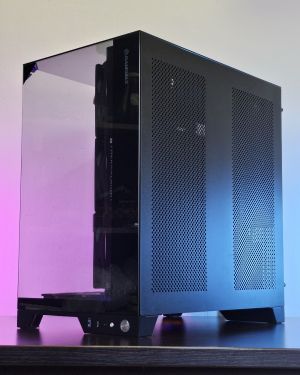 Ryzen 7-9800X3D/ RTX 5070TI 12GB/ RAM 64GB/ SSD 2TB/ B850/ Водно Охлаждане/ Геймърски компютър Dark Reaper DR0040
