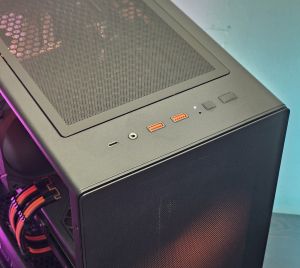 RX 9070XT 16GB/ Ryzen 7-7800X3D/ RAM 32GB /SSD 1TB/ +Windows 11 Pro/ Gaming PC Dark Reaper DR035