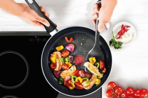 Тиган Tefal C3110253 FP20 B LOU ILC FORCE RECYCLED B