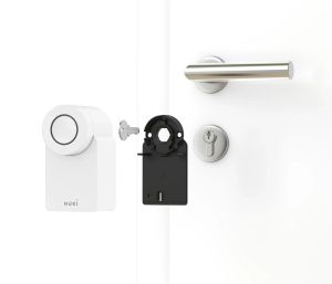 Nuki смарт ключалка за врата Smart Lock Go