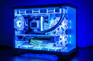 RTX 5070 / Ryzen 7 7800X3D / 32GB DDR5 / 1TB NVMe - Геймърски компютър White Reaper WR5778X3D-4