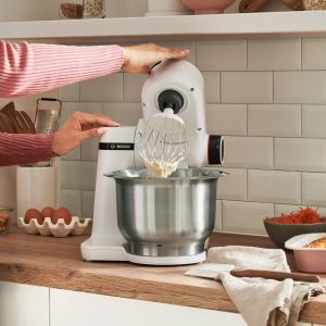 Kitchen robot Bosch MUMS2EW30 Kitchen machine, MUM Serie 2, 700 W, 4 speeds, 3.8l plastic mixing bowl, add accessories, White - white