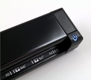 IRISCan Express 4 scanner