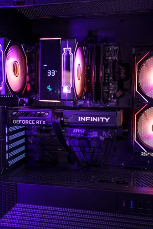 RTX 5060 / Ryzen 7 5700X / 32GB DDR4 / 1TB NVMe - Gaming PC Dark Reaper DR5657X-2