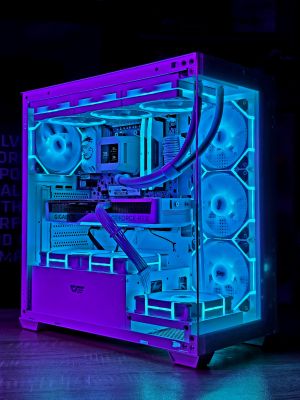 RTX 5070TI / Ryzen 7 9950x3d / 64GB DDR5 / 2TB NVMe - Геймърски компютър White Reaper WR57T98X3D-2